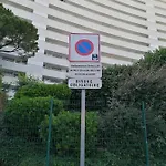 Marina Baie Des Anges * فينوف لوبيه
