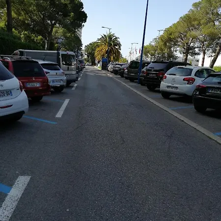 Marina Baie Des Anges